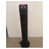 40" oscillating floor fan, works