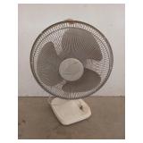 Laskow 3 speed oscillating fan, works
