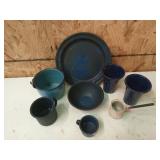 Eight pieces of enamel dishes