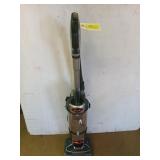 Shark Duo clean vacuum cleaner, works