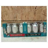 Dairy farm 7 pc spice set, NIB
