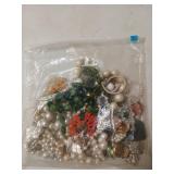 Bag of asst costume jewelry