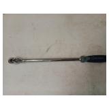 Kobalt 337323 18" 3/8" drive  swivel head rachet