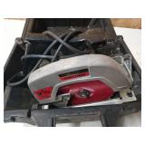 Sears Craftsman 7 1/2" circular saw in case, works