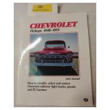 Chevrolet pickups 1946 - 1972 book