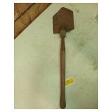 Folding shovel, crusty so won