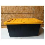 Plastic 27 gallon storage tote with lid