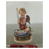 W. Goebel Hummel "watchful angel" figurine #194