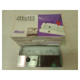 3 Zeelites under cabinet lights, new 9"