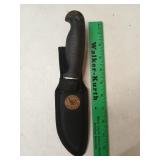 Trophy Hunter knife in sheath