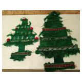 Cute Christmas tree wall decor