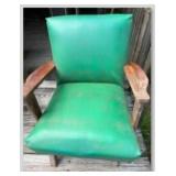 Sitting chair, needs a little TLC