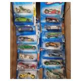 16 asst Hot Wheels diecast collectibles