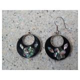 Pair of .925 earrings