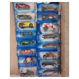 16 asst Hot Wheels diecast collectibles