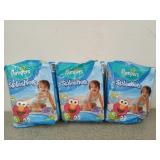 3 new packs of Pampers splashers size 5