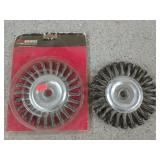 2 ct 6" knotted wire brushes
