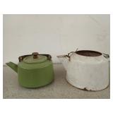 2 enameled kettles