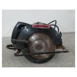 Craftsman 5 1/2" compact circular saw, works