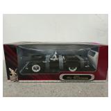 1955 Ford Thunderbird diecast collectible 1:18