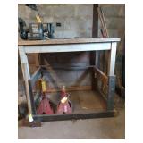 Wood work table 43x48x30 NO GRINDER