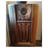 Philco tombstone radio  37 x 22 x 10.5