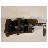 Bench vise 4"