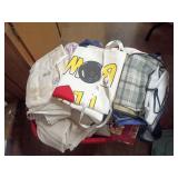 Large lot of linen apron all kind of stuff, tub