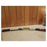 Ho scale train with metal engine