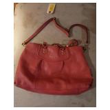 Ladies " coach " purse has slight wear