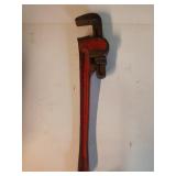 18" pipe wrench