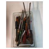 Tub of craftsman, other screwdrivers