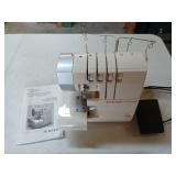 Singer pro finish thread overlock machine w/ foot