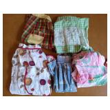 5 vintage aprons