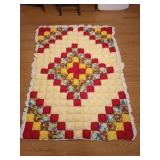 Beautiful puffy handmade quilt, 69x50 in