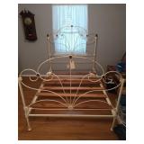 Wrought iron full size bed frame w/ slats 54x78x61