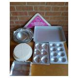 Asst baking / cake making
