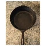 Cast iron chicken fryer 10.5"