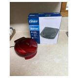 Mini cupcake maker and a new in the box solid