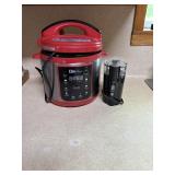Elite Bistro pressure cooker and a Mr. coffee