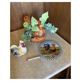 More rooster decor