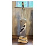 ORECK upright vacuum - works