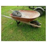 Nice little wheelbarrow with the extra wheel and