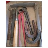 Asst tools, 2 horseshoes