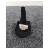 N.I.C. silver? ring w/ unknown stone 10.7 g size