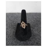 14 karat gold ring 2.5 g size 6