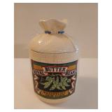 Royal butter bean cookie / biscuit jar 8"