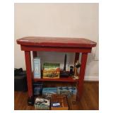 Wooden side table 25 x 16 x 28 *NO CONTENTS*