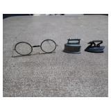 Stuart Little spectacles, mini pewter & cast i