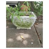 Concrete planter 10x14x14